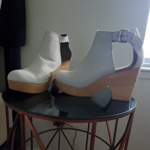 Free People Shoes - Free people heeled clog